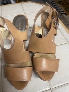 Michael Kors Tan Leather Cutout Slingback Heels